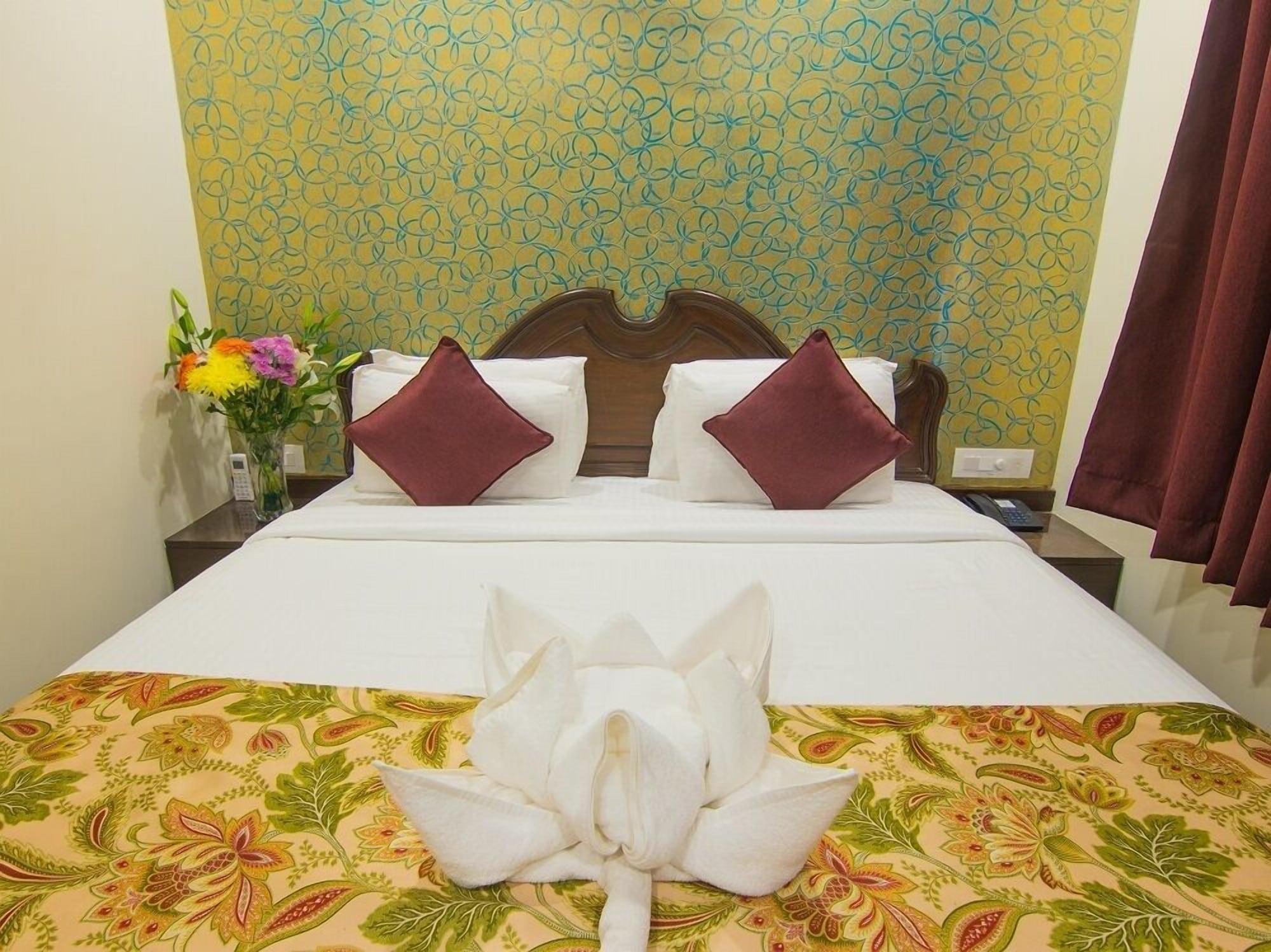 Resort Terra Paraiso Калангуте Екстериор снимка