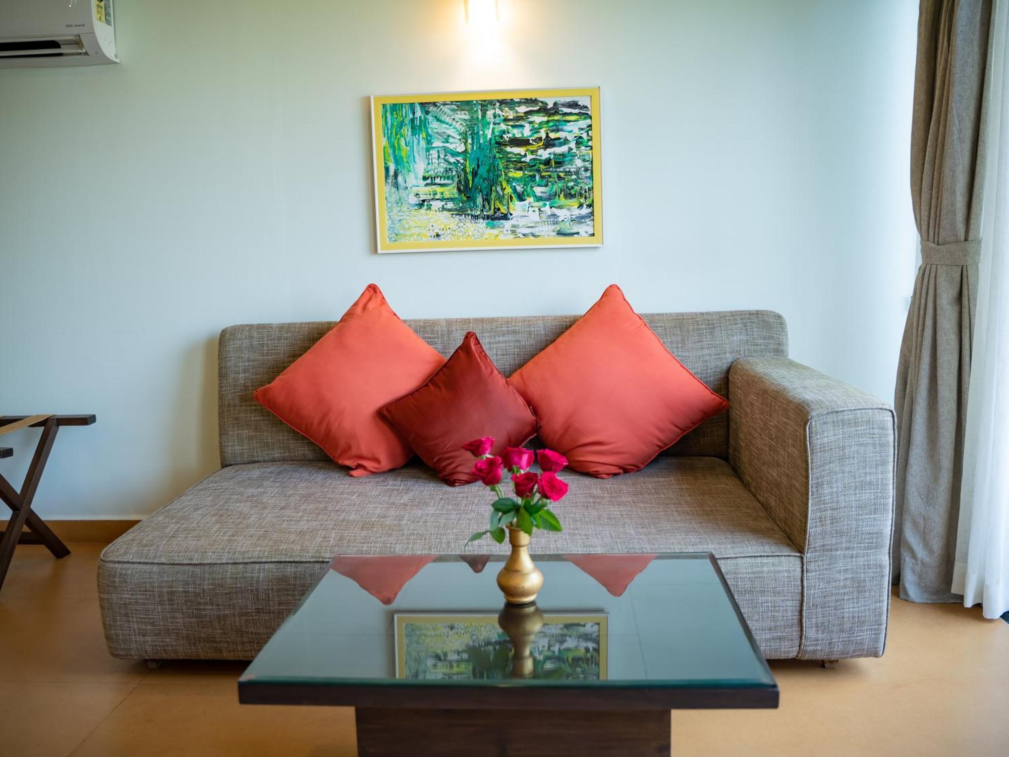 Resort Terra Paraiso Калангуте Екстериор снимка