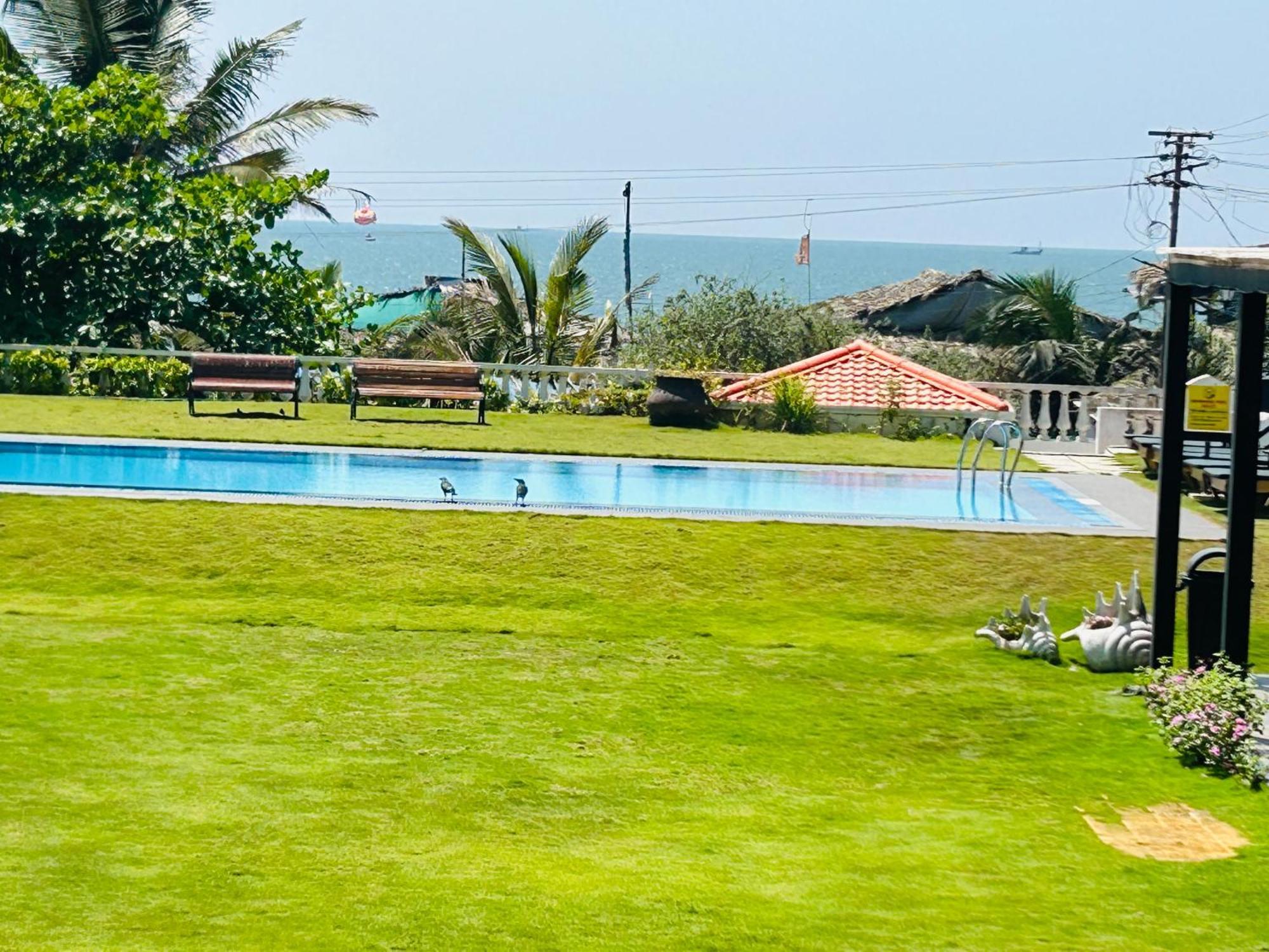 Resort Terra Paraiso Калангуте Екстериор снимка