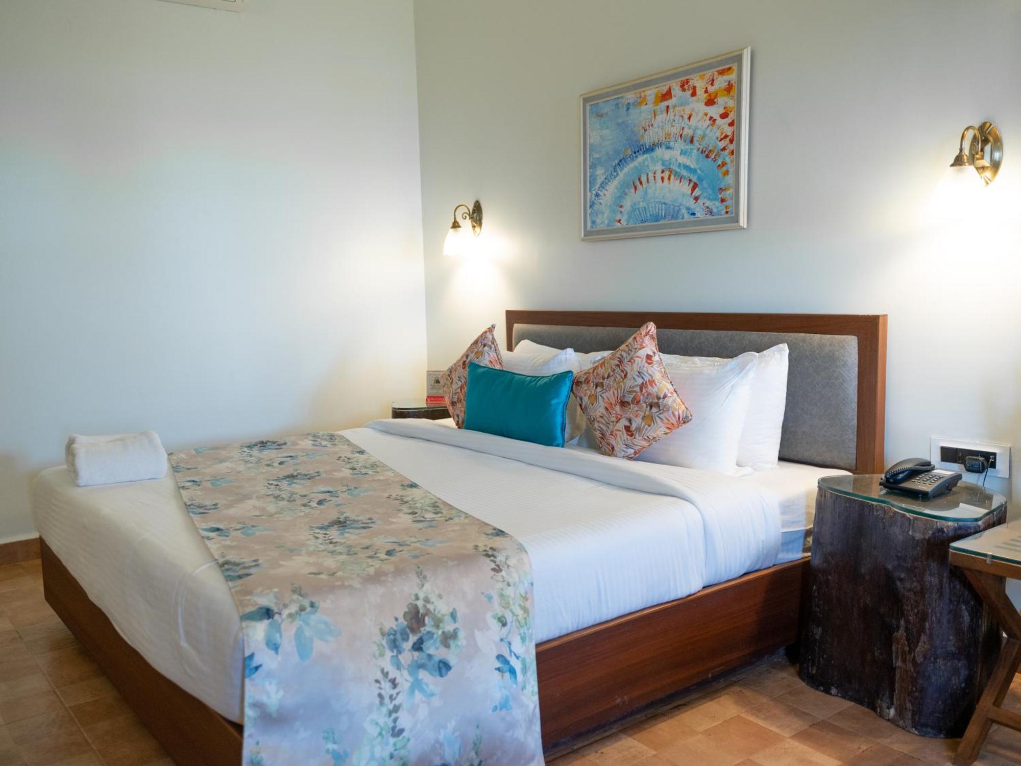 Resort Terra Paraiso Калангуте Екстериор снимка